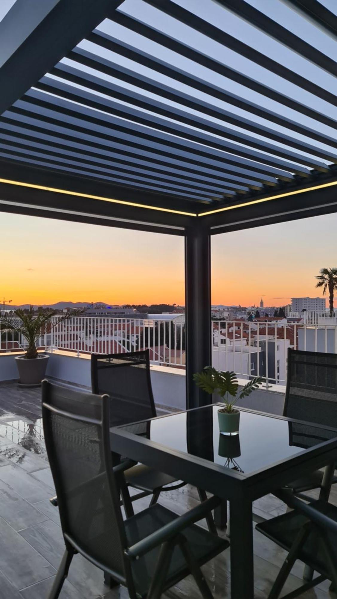 Апартаменти Zadar Sunset Penthouse With Spectacular View And Jacuzzi Екстер'єр фото